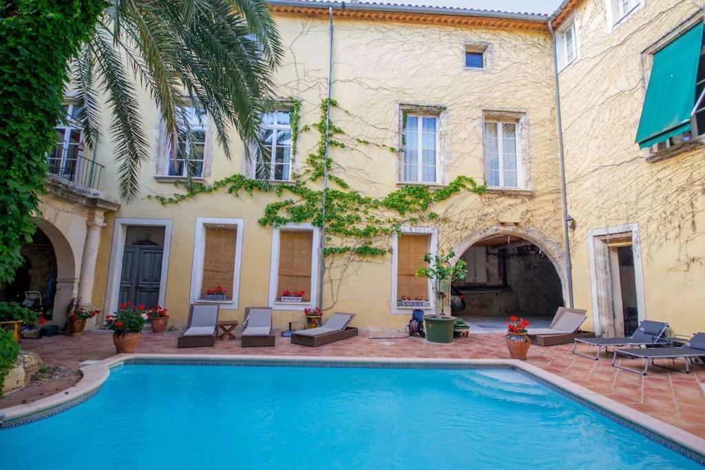 Logis Du Couvent Yourhosthelper Narbonne